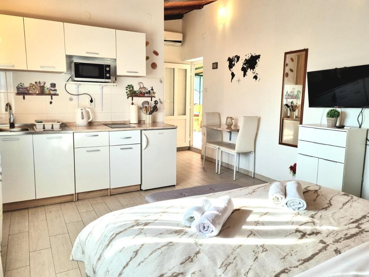Studio Apartment Lino Skrbčići 외부 사진